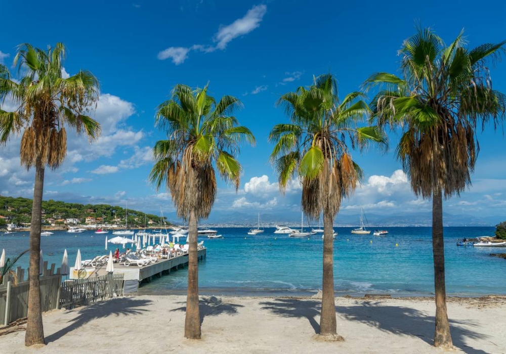 A guide to the beaches of the French Riviera