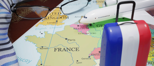 Essential French vocabulary for tourists on holiday