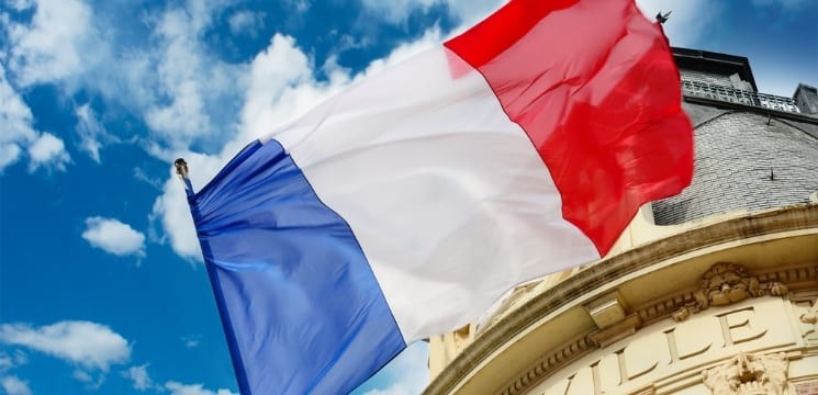 What does the French flag mean ?